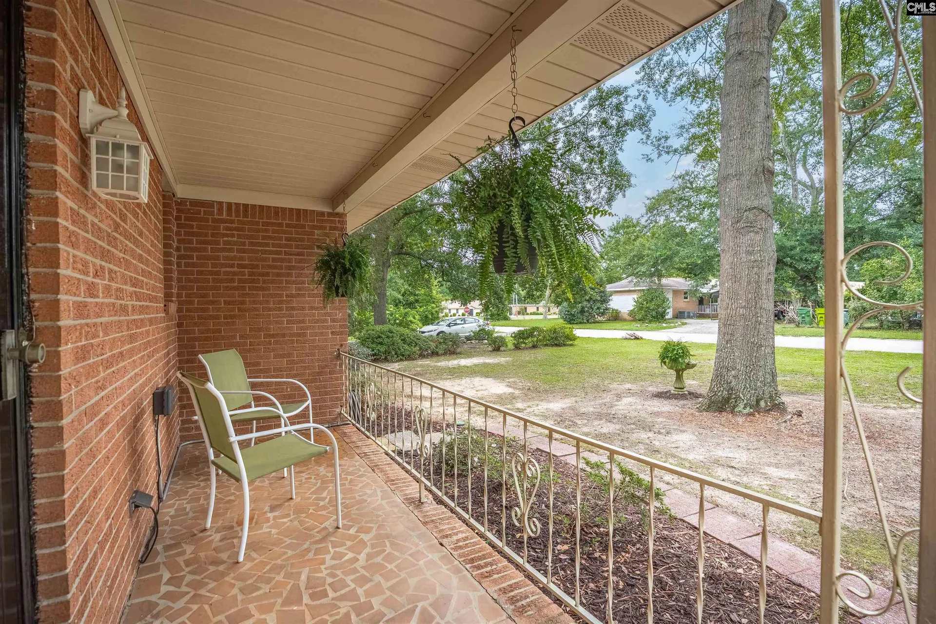 Property image 4 at 1533 Westchester Drive, Columbia, SC 29210-6037