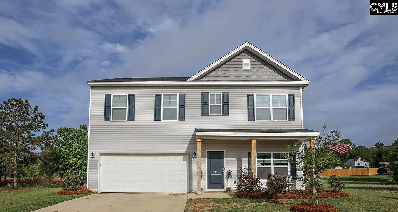 Champion's Ridge, Hopkins Community