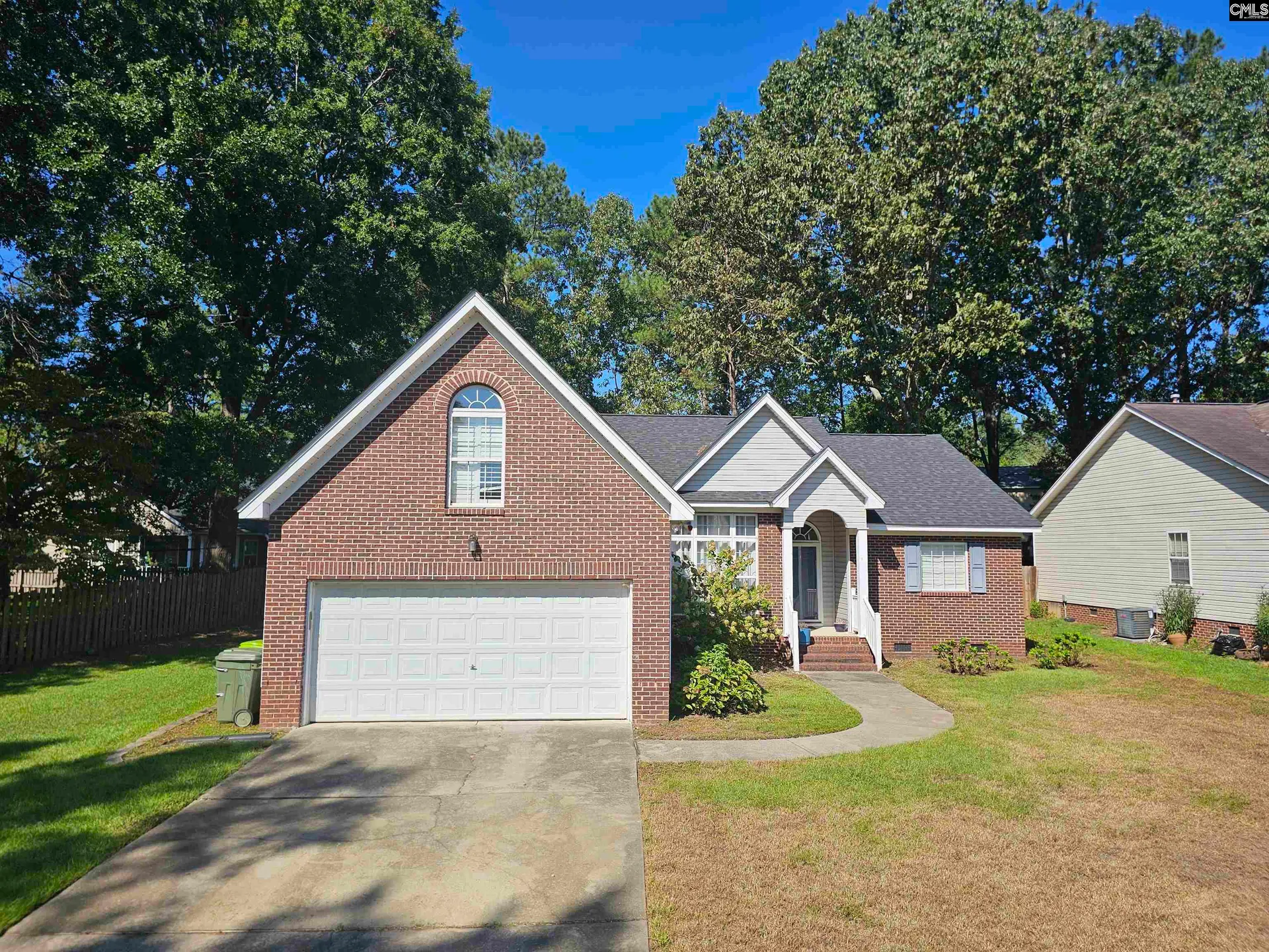 5 Holly Creek Court