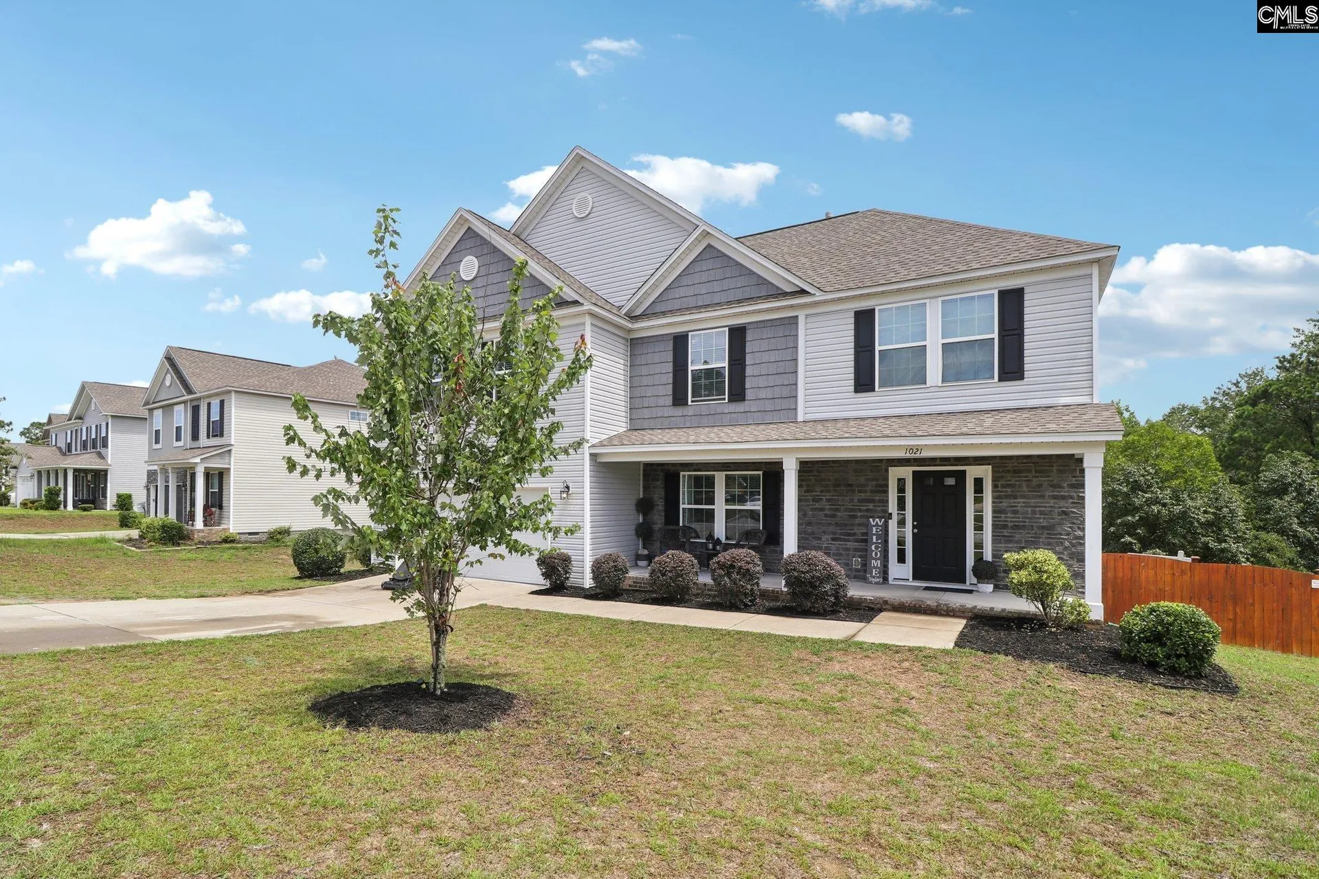 1021 Acacia Lane