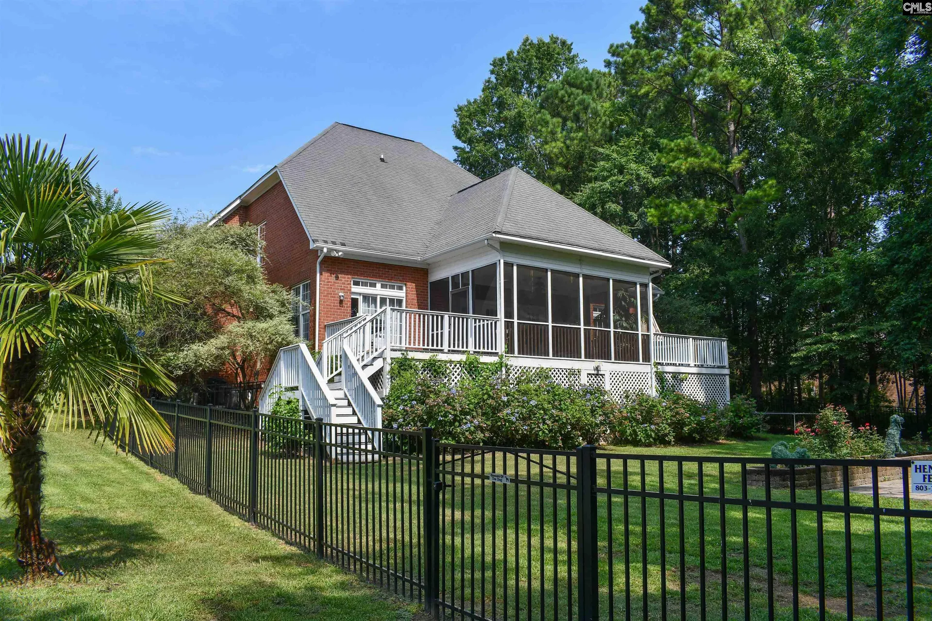 Lakeside At Ballentine, Chapin Community