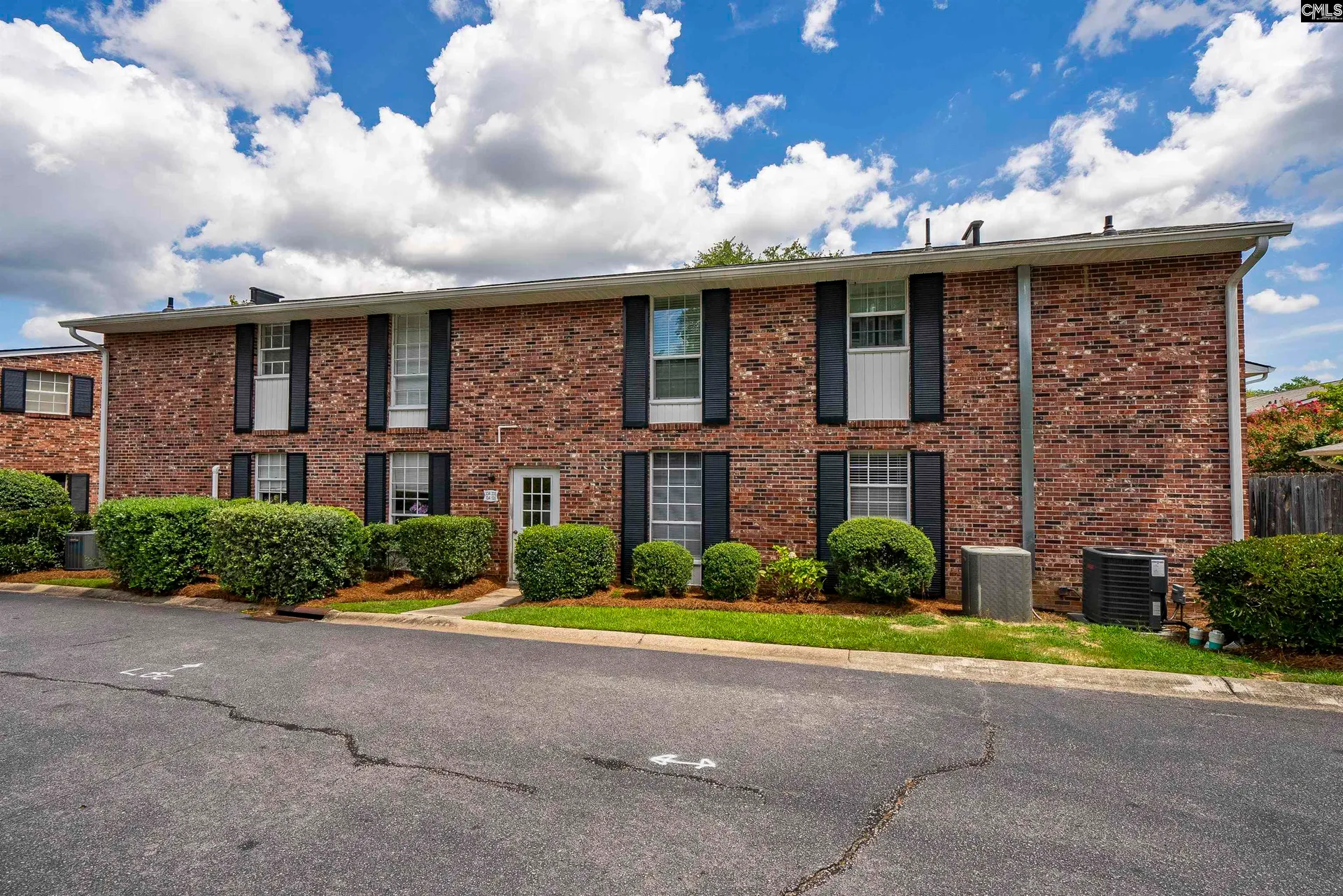 5225 Clemson Avenue 135