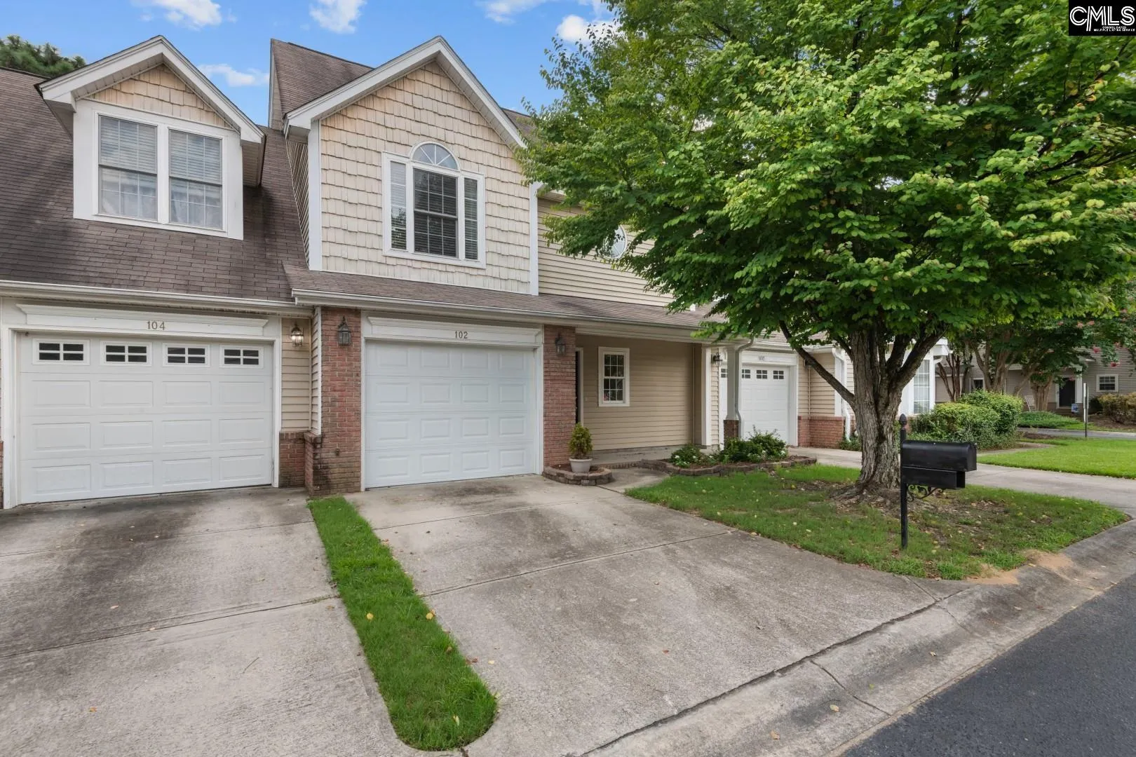 Property image 2 at 102 Summit Square, Columbia, SC 29229
