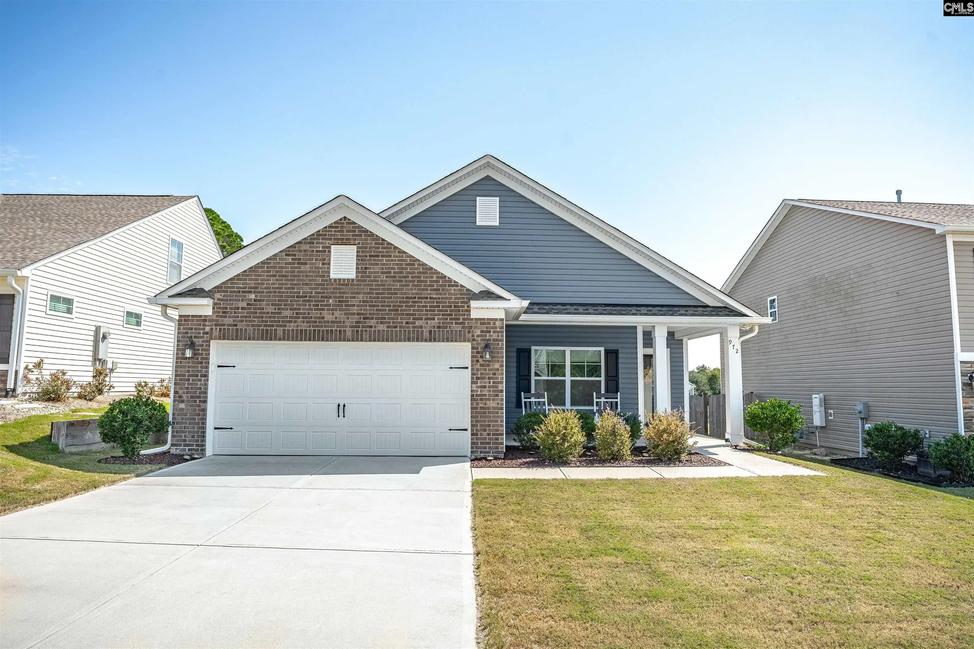 972 Oxbow Lane