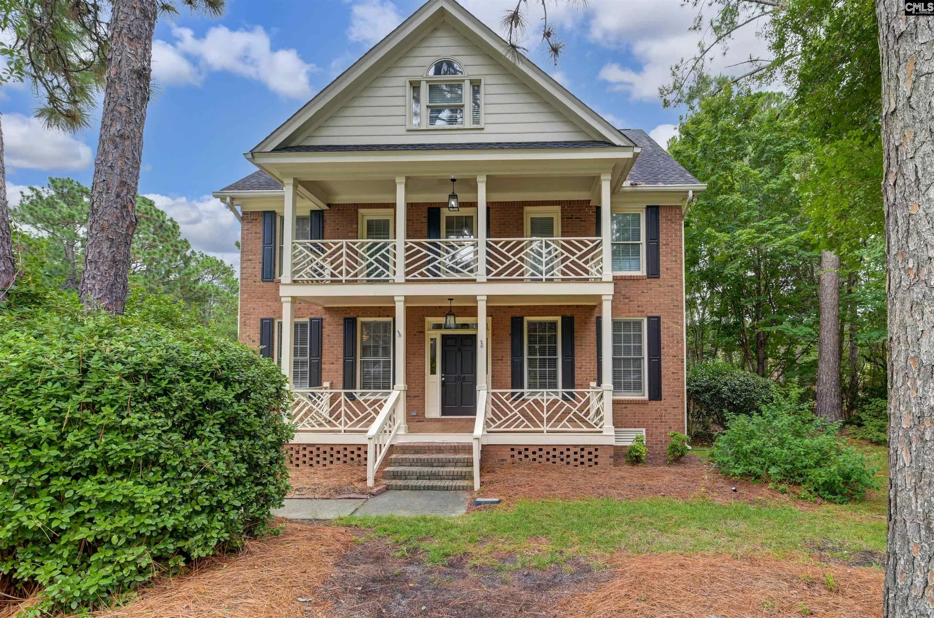 Woodlands Ridge, Columbia Community