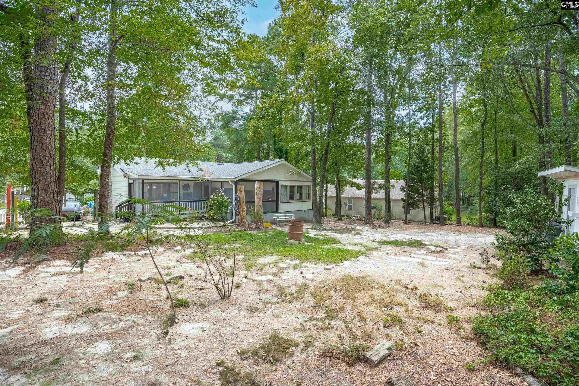 Property image 2 at 2 Oak Edge Court, Columbia, SC 29212
