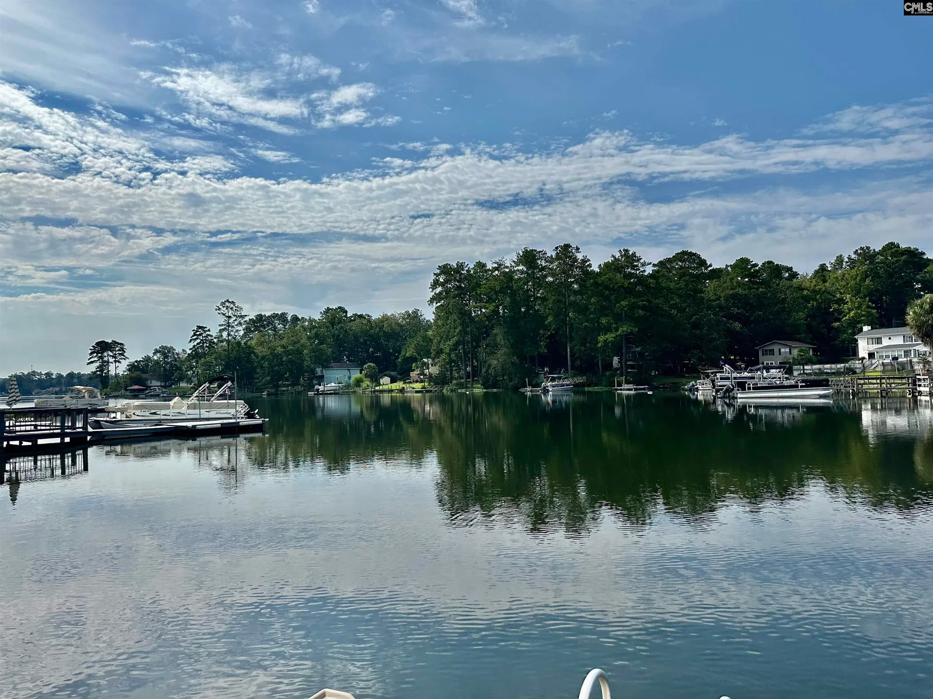 350 Lakeshore Drive