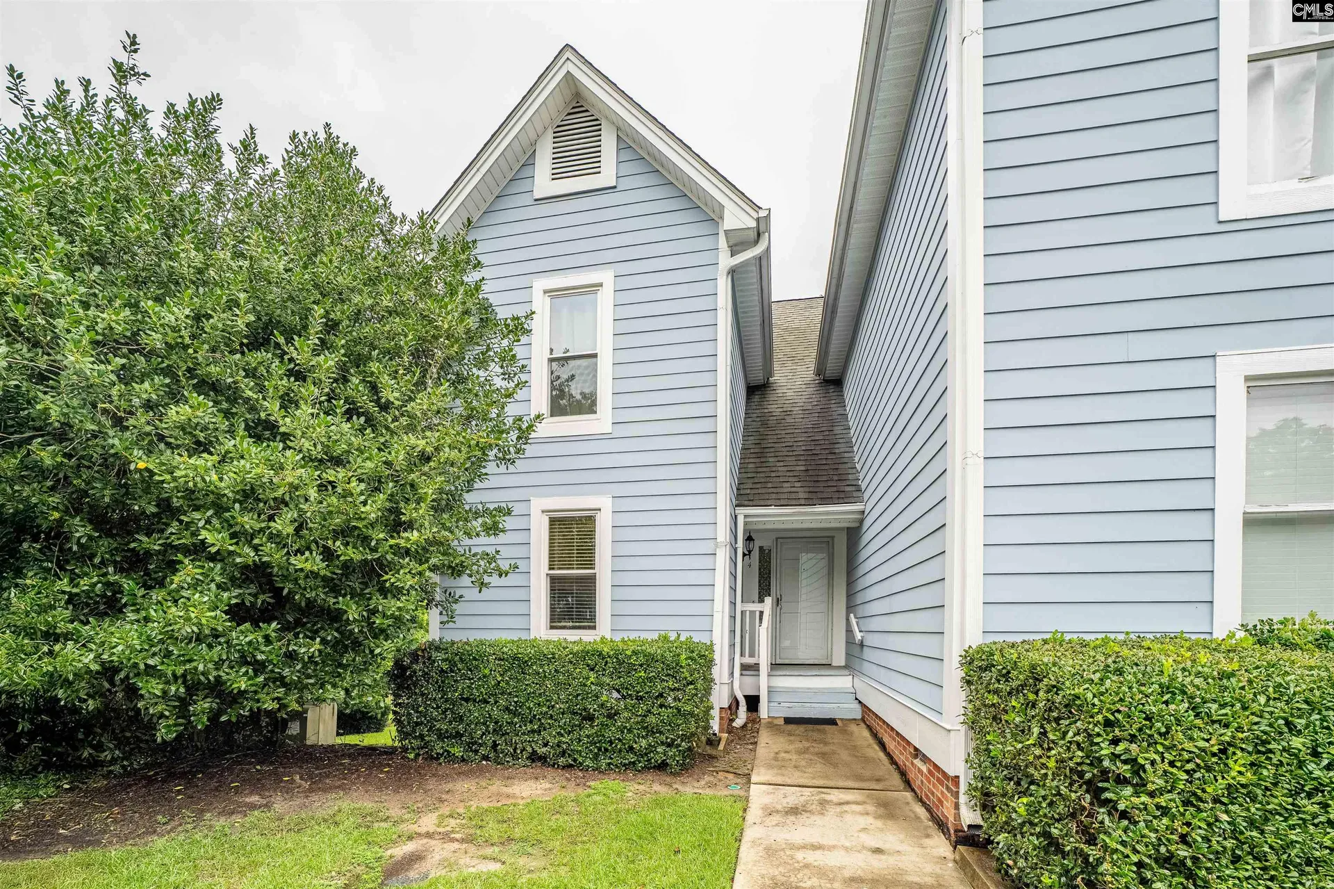 214 River Bluff Way