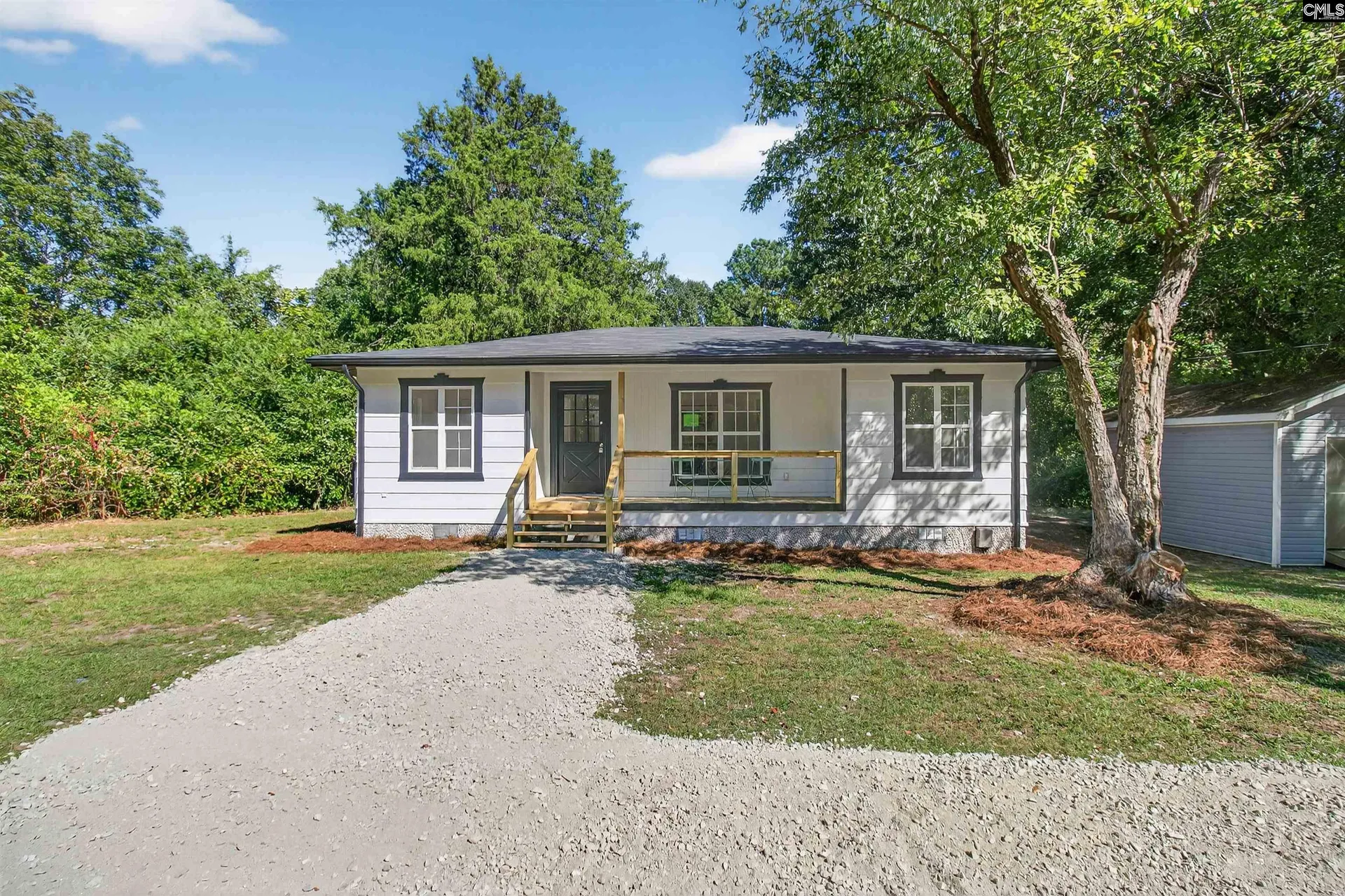 Farrowood Estates, Columbia Community