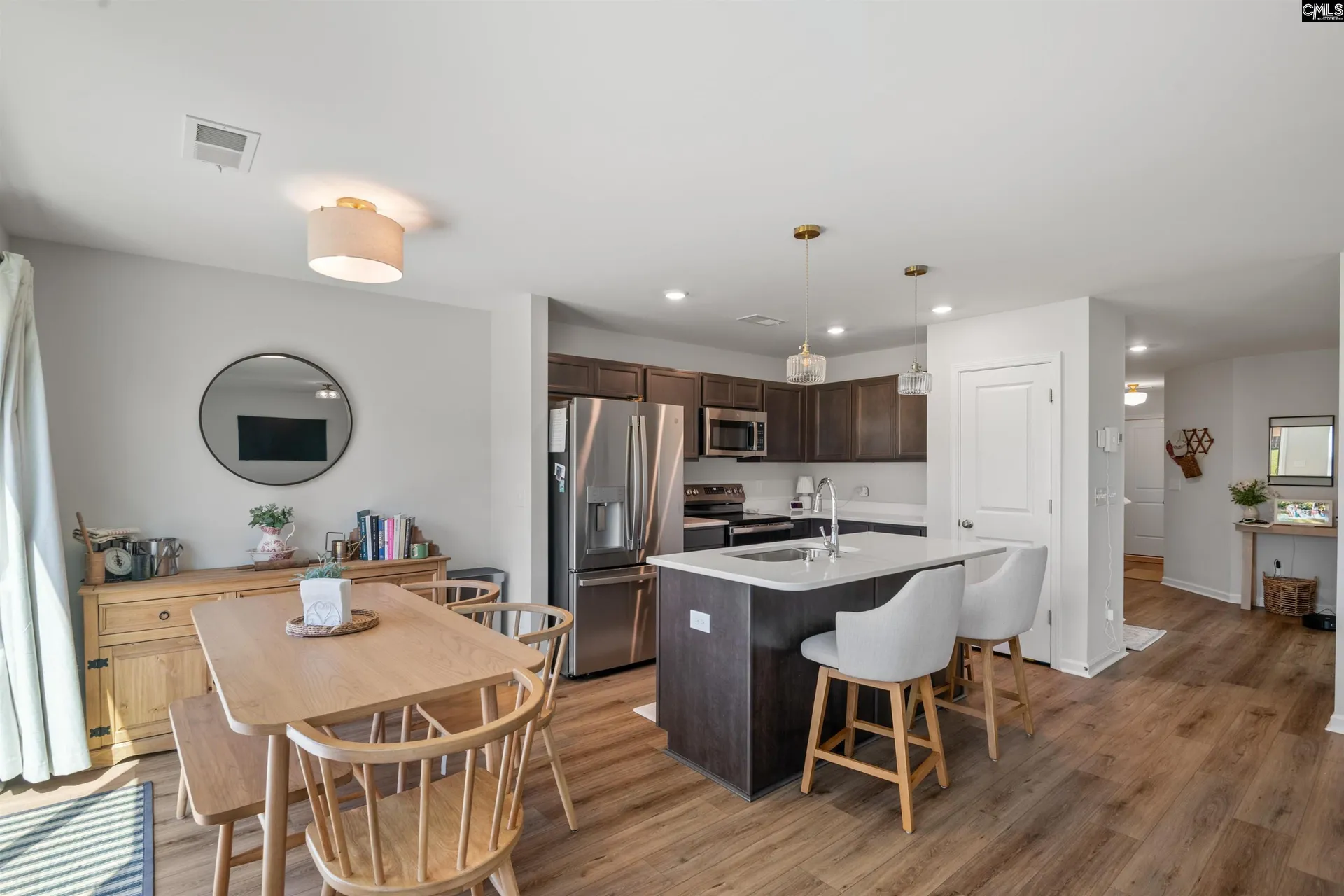 714 S Long Star Way