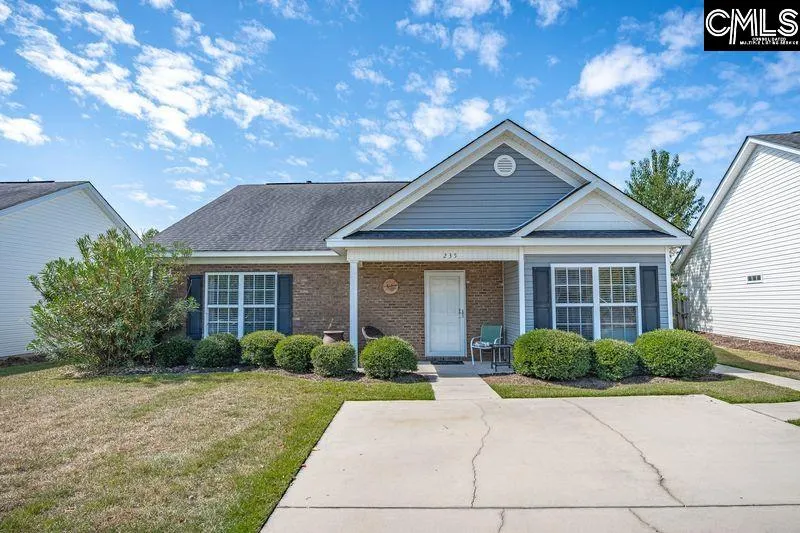 235 Crickhollow Circle