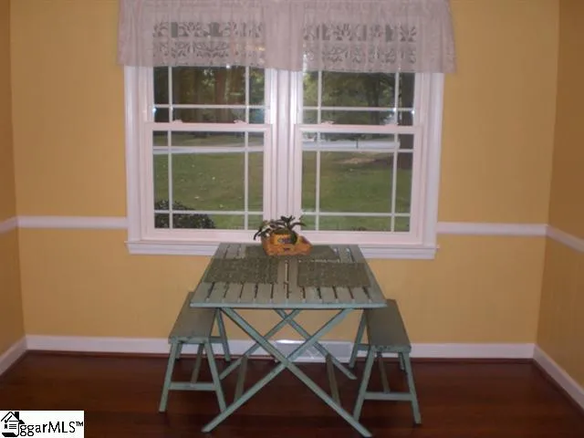 Property image 5 at 9 Heatherbrook Road, Greenville, SC 29615