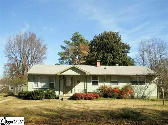 Property image 1 at 112 Edgewood Drive, Greenville, SC 29605