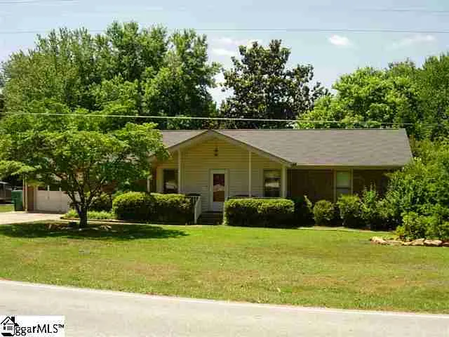 Property image 1 at 906 Devenger Road, Greer, SC 29650