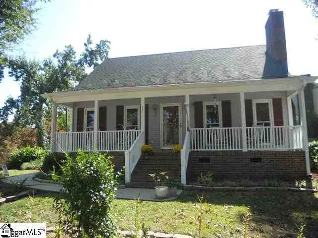 Property image 1 at 200 Spring View Lane, Taylors, SC 29687