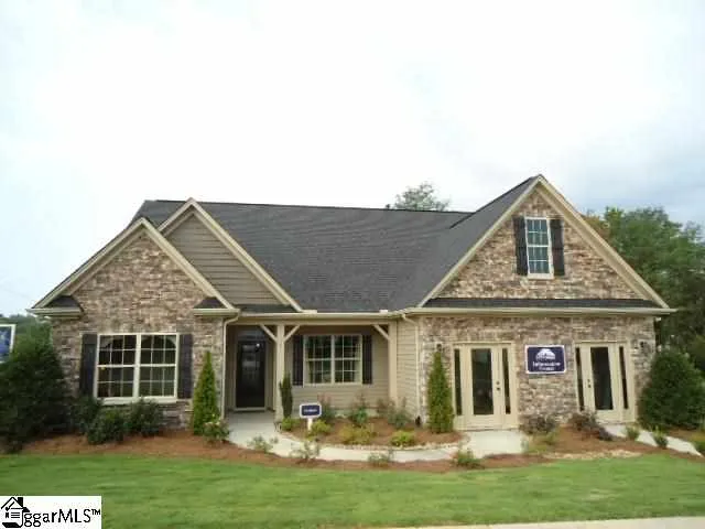 Property image 1 at 9 Aldershot Way, Simpsonville, SC 29681