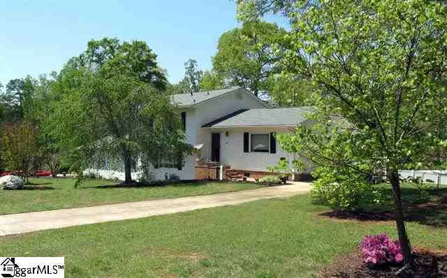 Property image 1 at 302 Bent Creek Drive, Greer, SC 29650