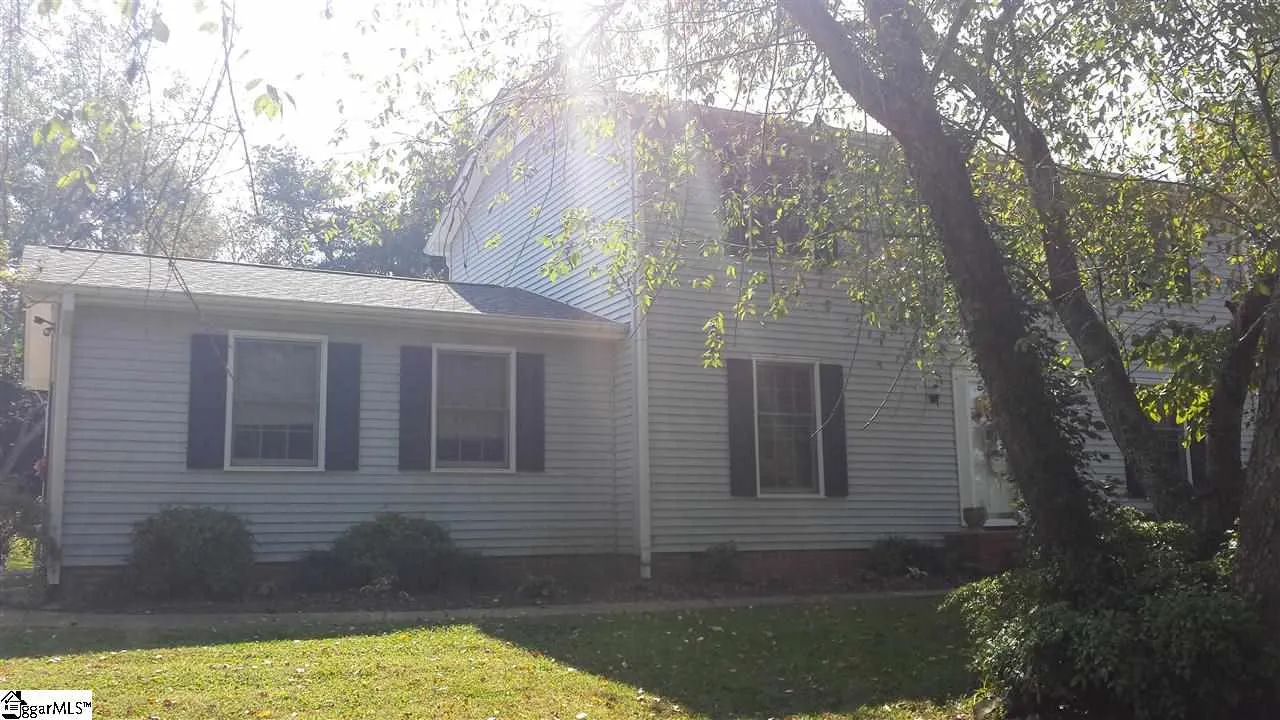 Property image 1 at 607 Brentwood Way, Simpsonville, SC 29680
