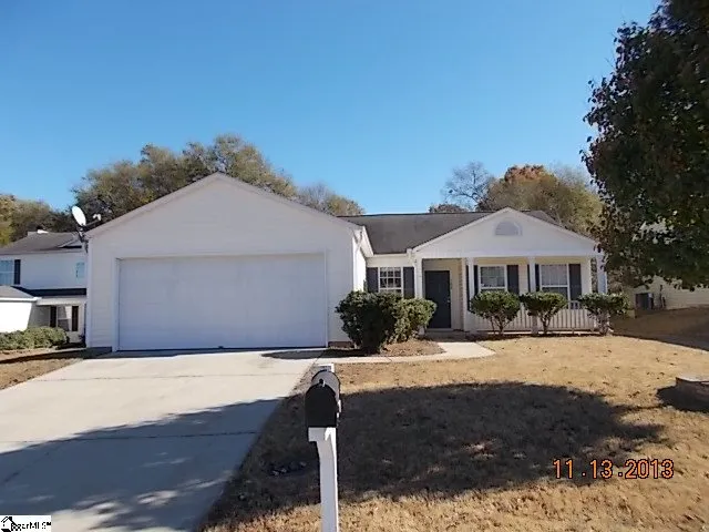 Property image 1 at 108 Willow Bend Drive, Taylors, SC 29687
