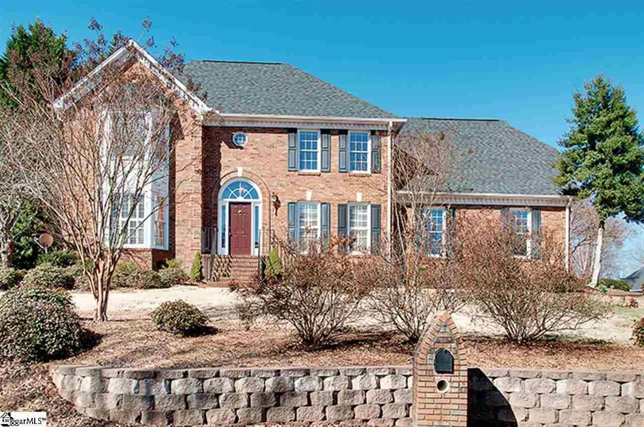 Property image 1 at 105 Ledgewood Way, Greenville, SC 29609