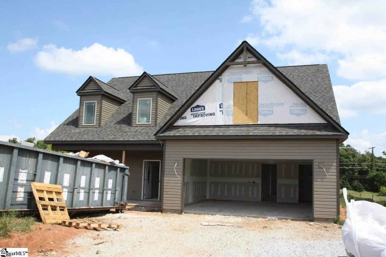 Property image 1 at 9 Azure Lane, Greer, SC 29651