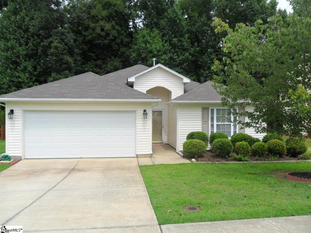 Property image 1 at 202 Manhassett Court, Greenville, SC 29607
