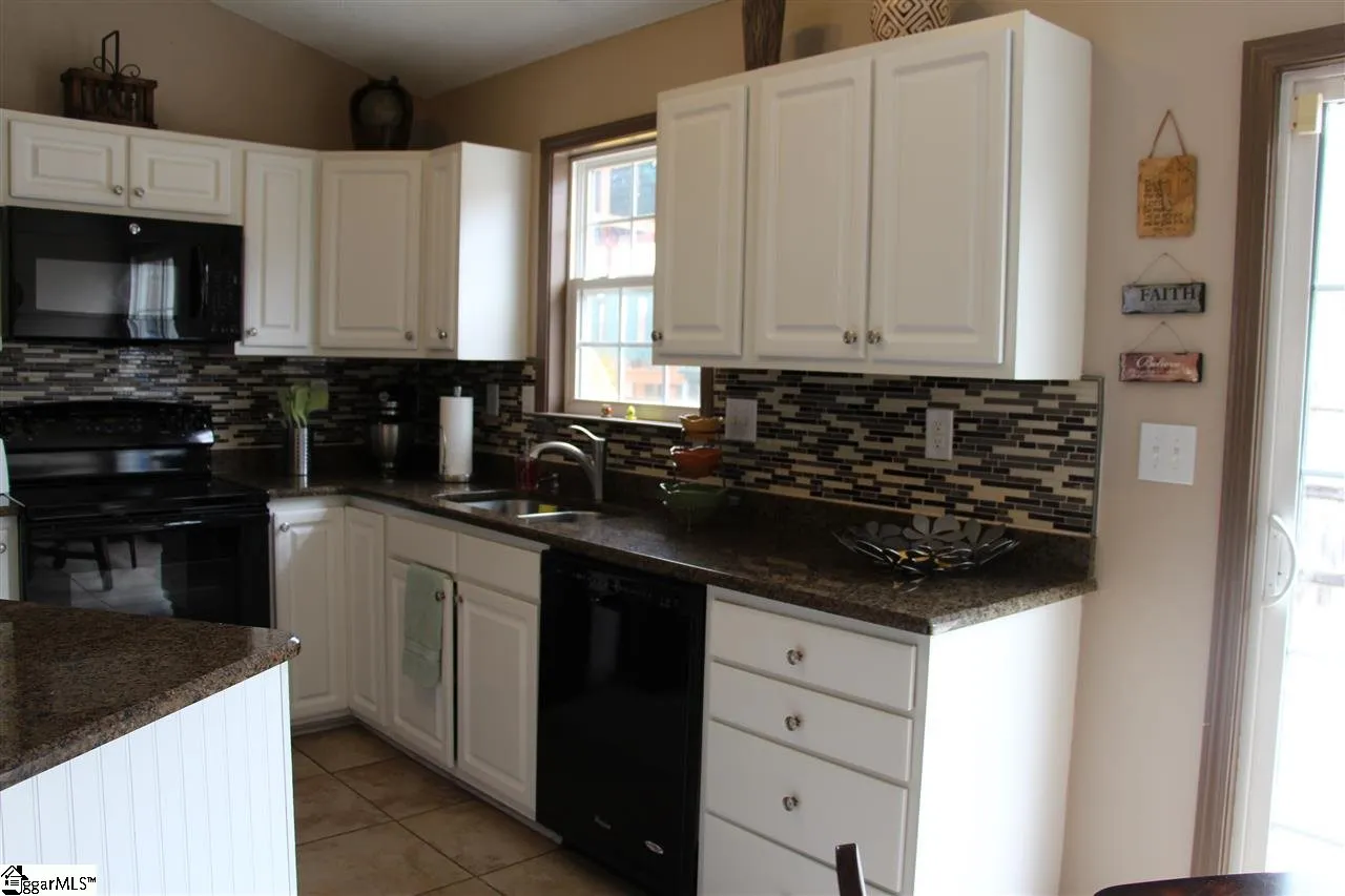 Property image 5 at 236 Rivers Edge Drive, Easley, SC 29642