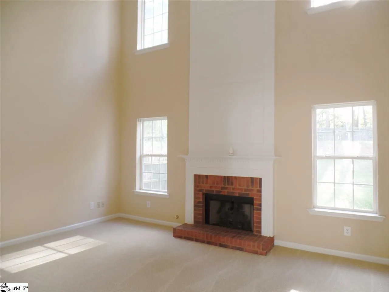 Property image 4 at 137 Sandy Lane, Greenville, SC 29605