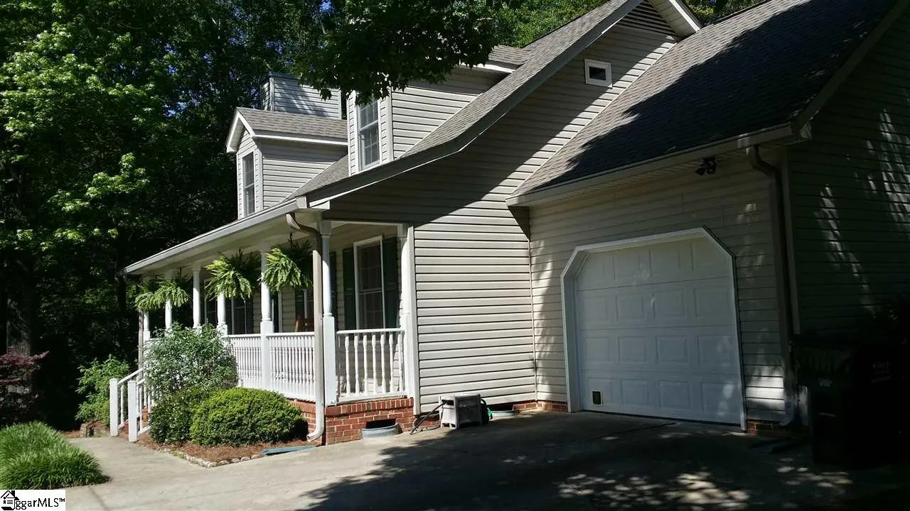 Property image 2 at 31 Chosen Court, Greer, SC 29650