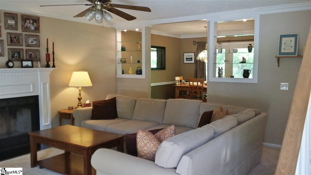 Property image 4 at 31 Chosen Court, Greer, SC 29650