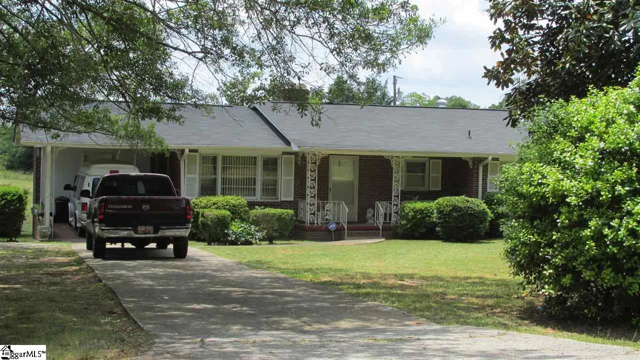 Property image 1 at 1122 Broadway Lake Road, Anderson, SC 29621