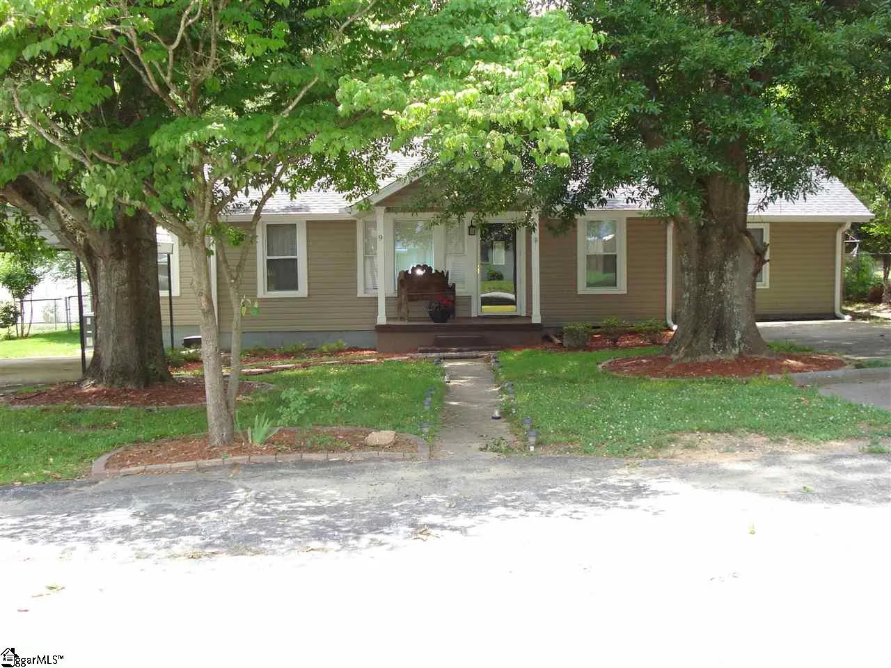 Property image 3 at 9 Linnet Drive, Greenville, SC 29609