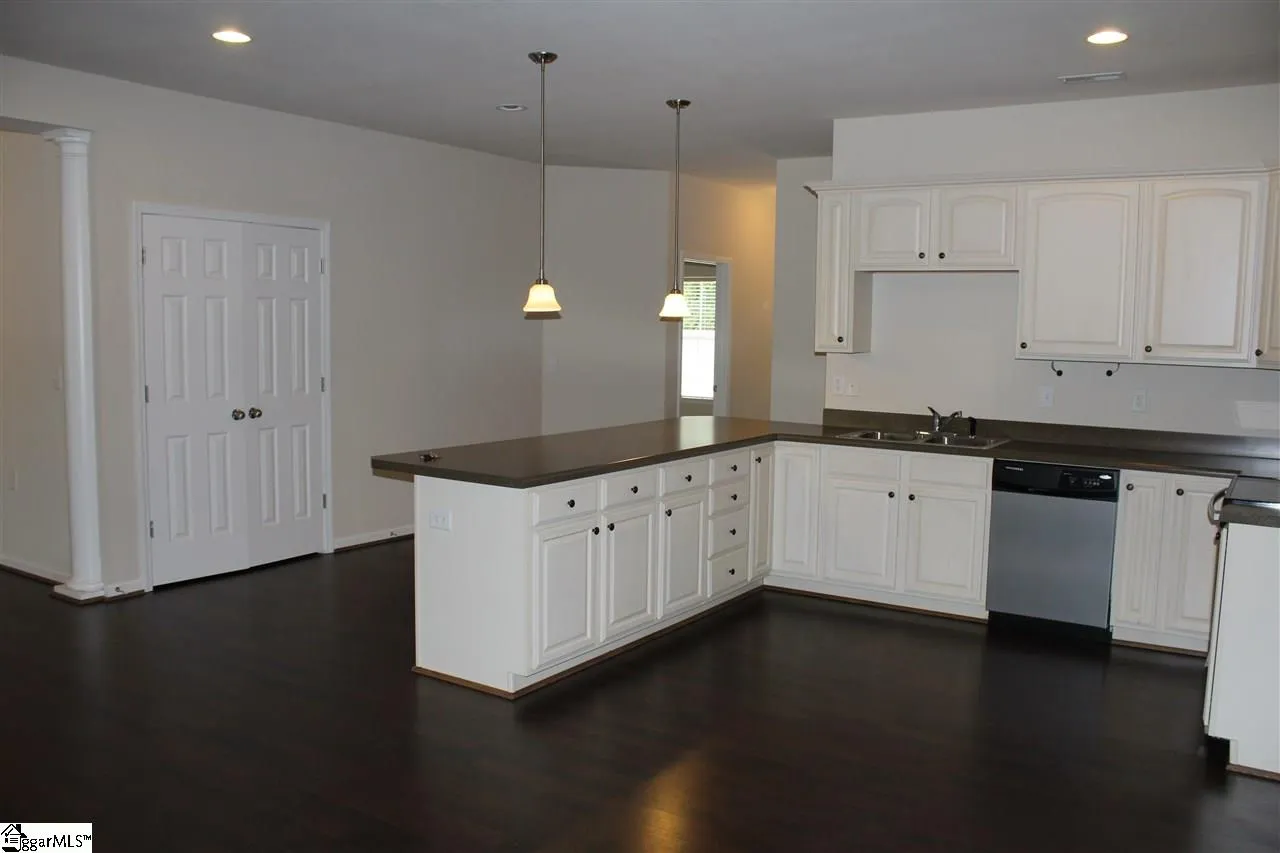 Property image 5 at 30 Rivers Edge Circle, Simpsonville, SC 29680-7162