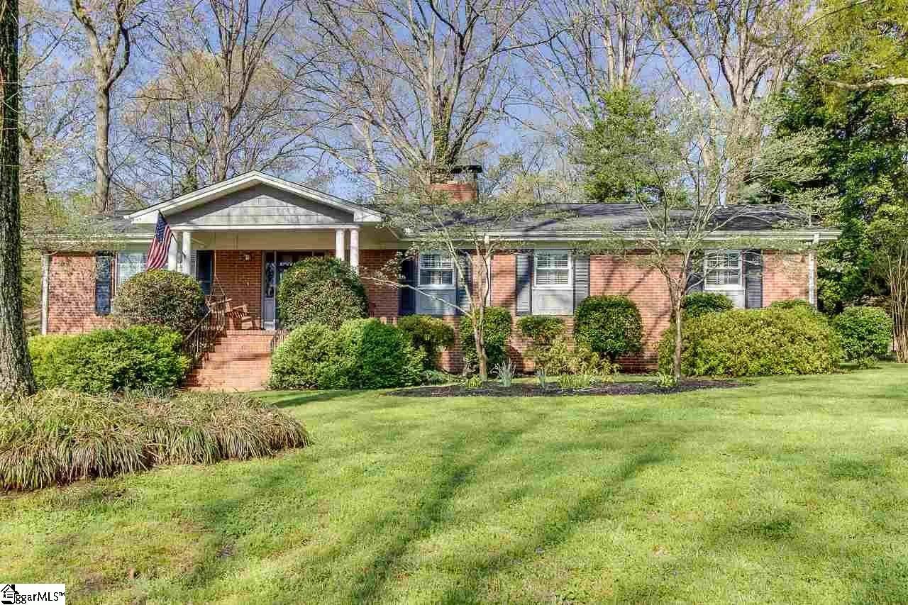 Property image 1 at 3 Kimberly Lane, Taylors, SC 29687
