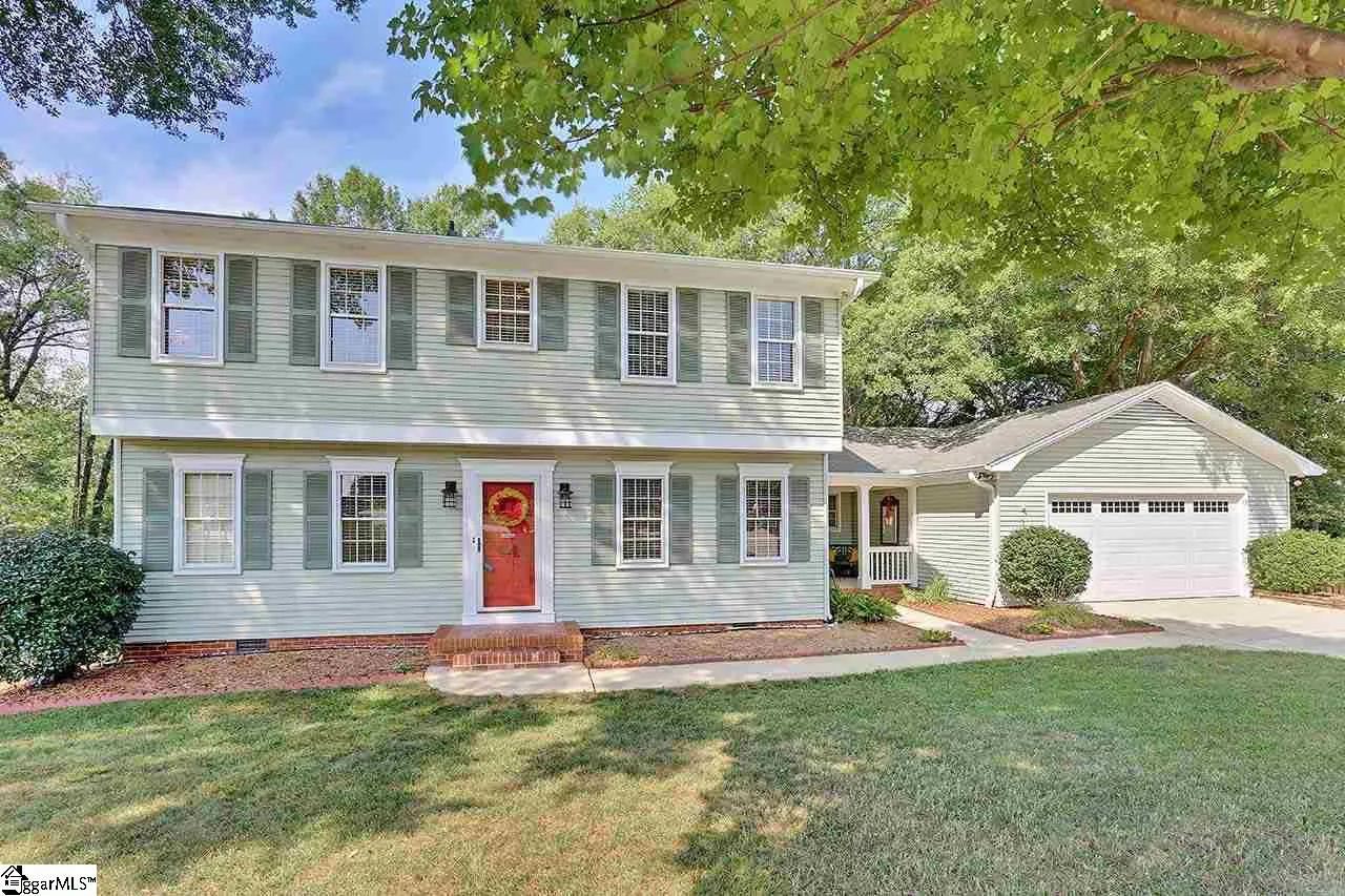 Property image 2 at 125 Swindon Circle, Greenville, SC 29615