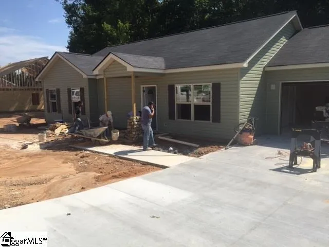 Property image 1 at 719 Rock Springs Road, Easley, SC 29642