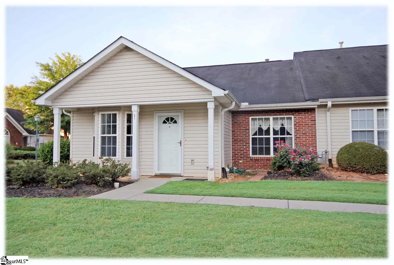 Property image 1 at 1 CREEKBEND Court, Simpsonville, SC 29681