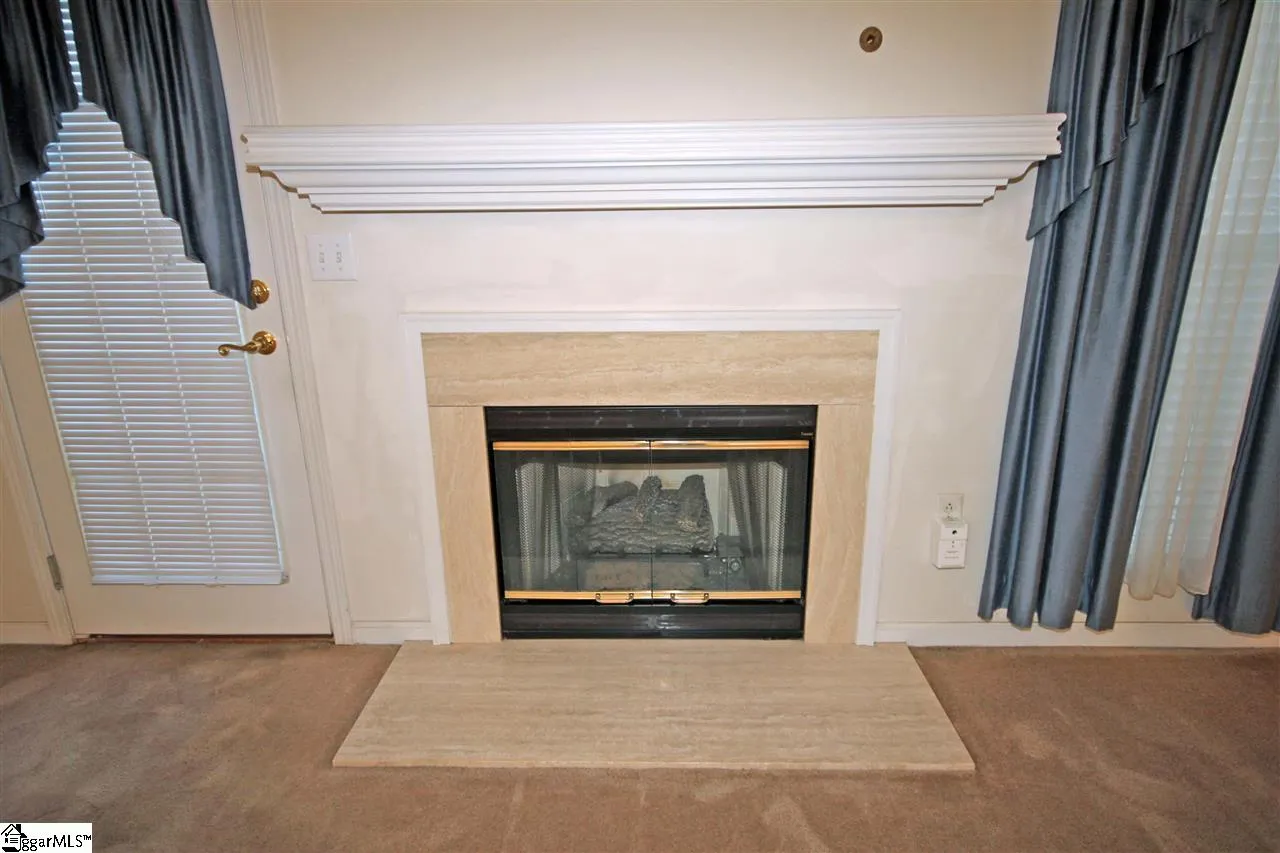 Property image 4 at 1 CREEKBEND Court, Simpsonville, SC 29681