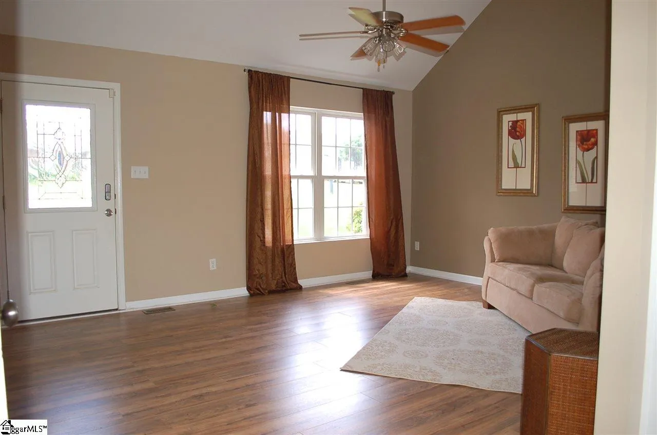 Property image 2 at 645 Cotton Branch Drive, Boiling Springs, SC 29316