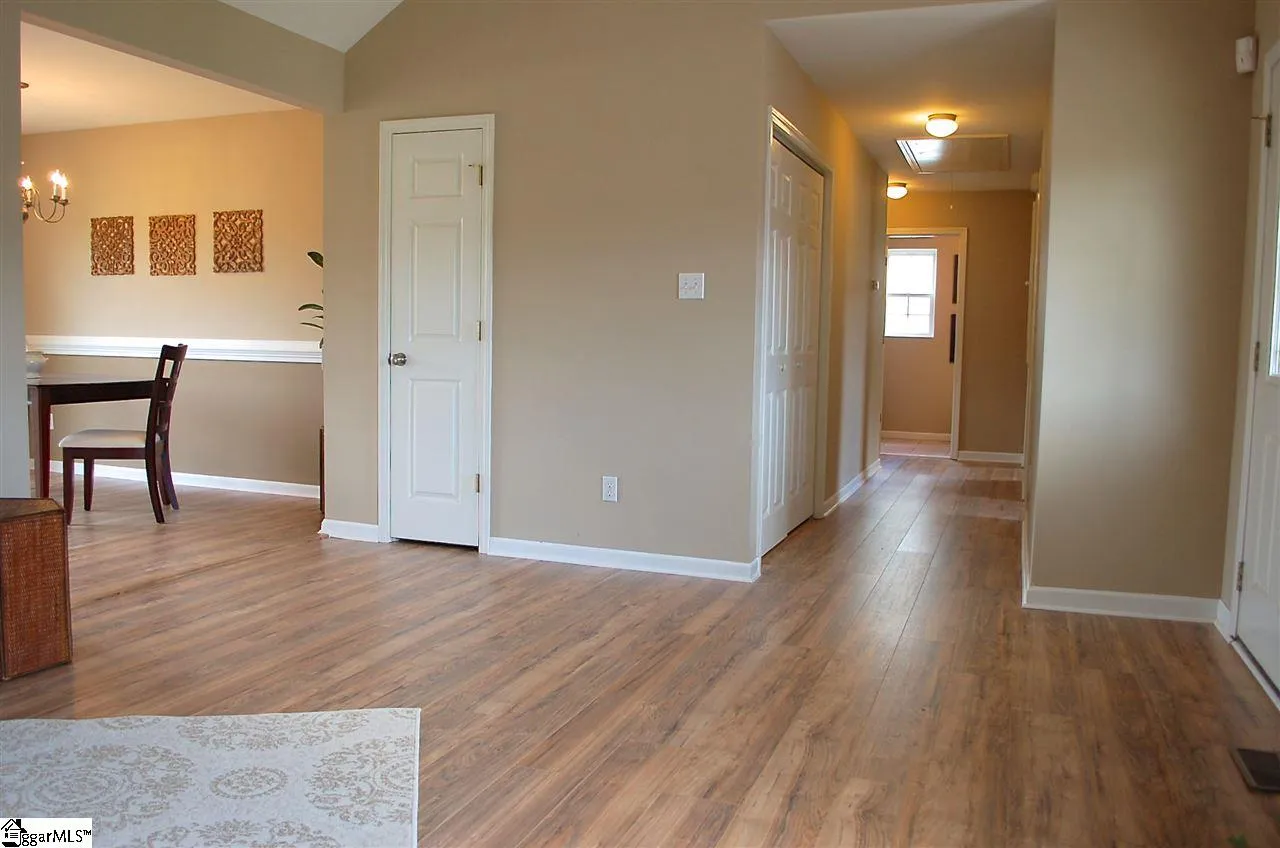 Property image 3 at 645 Cotton Branch Drive, Boiling Springs, SC 29316