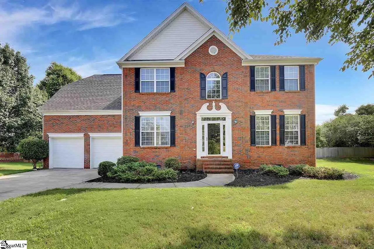 Property image 1 at 6 Lambeth Court, Simpsonville, SC 29681