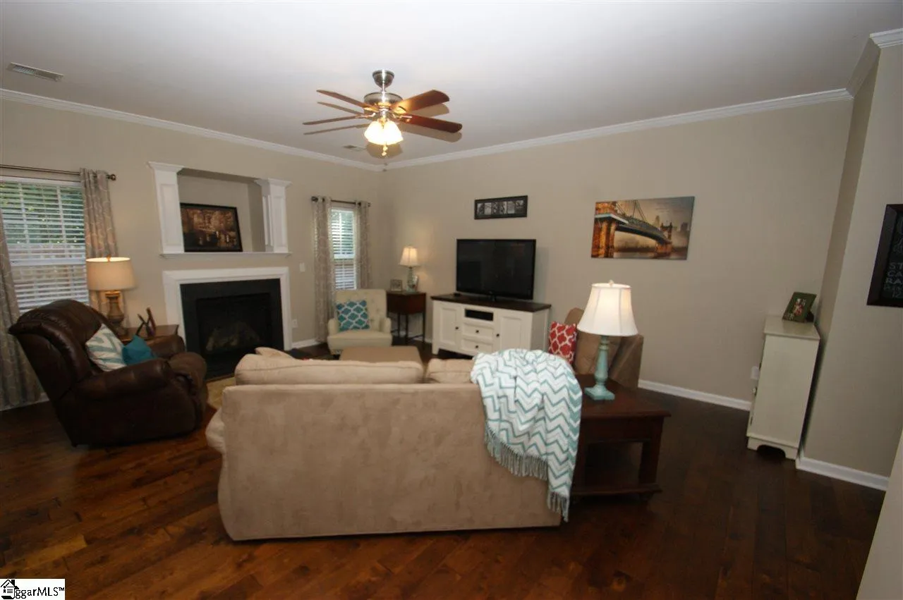 Property image 4 at 116 Stream Crossing Way, Greer, SC 29650