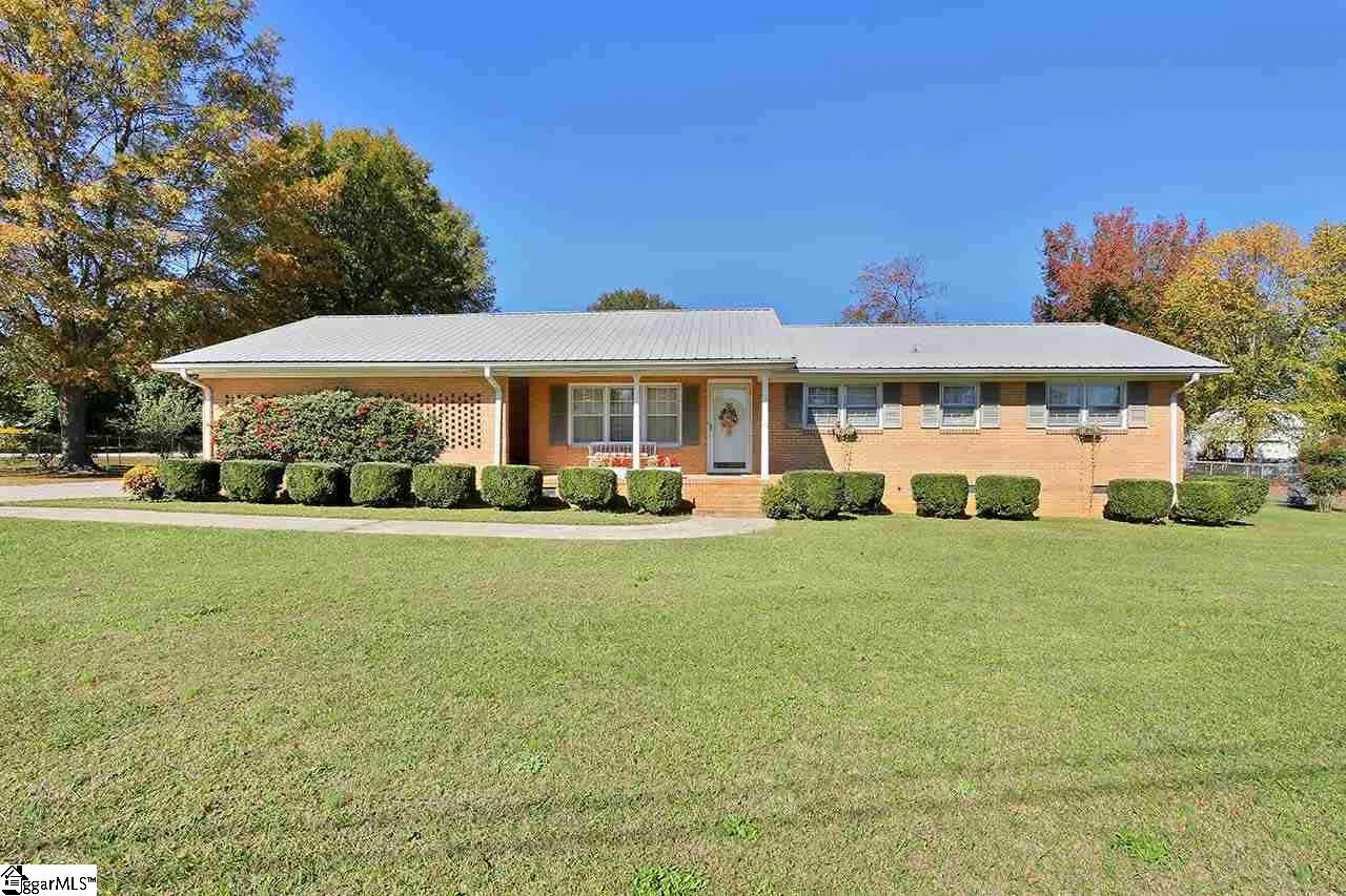 Property image 1 at 101 Cherrylane Drive, Greenville, SC 29617