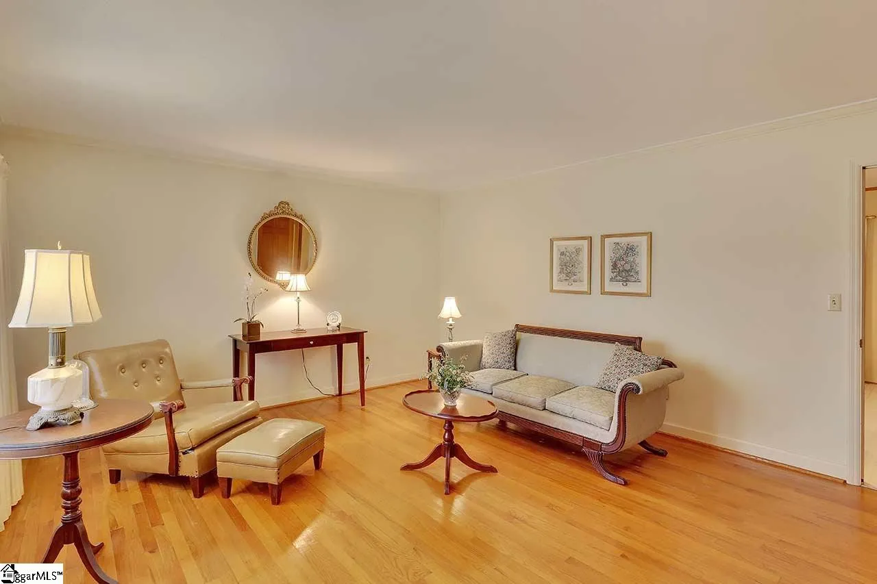 Property image 5 at 101 Cherrylane Drive, Greenville, SC 29617