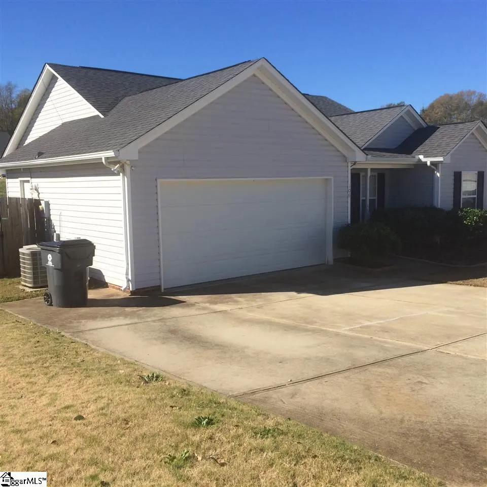 Property image 2 at 106 Ketchitan Court, Greenville, SC 29605
