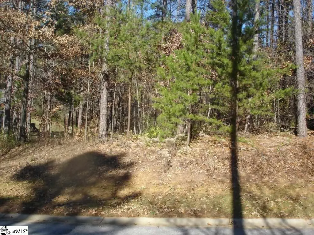 Property image 2 at 38 Lighthouse Court, Seneca, SC 29678