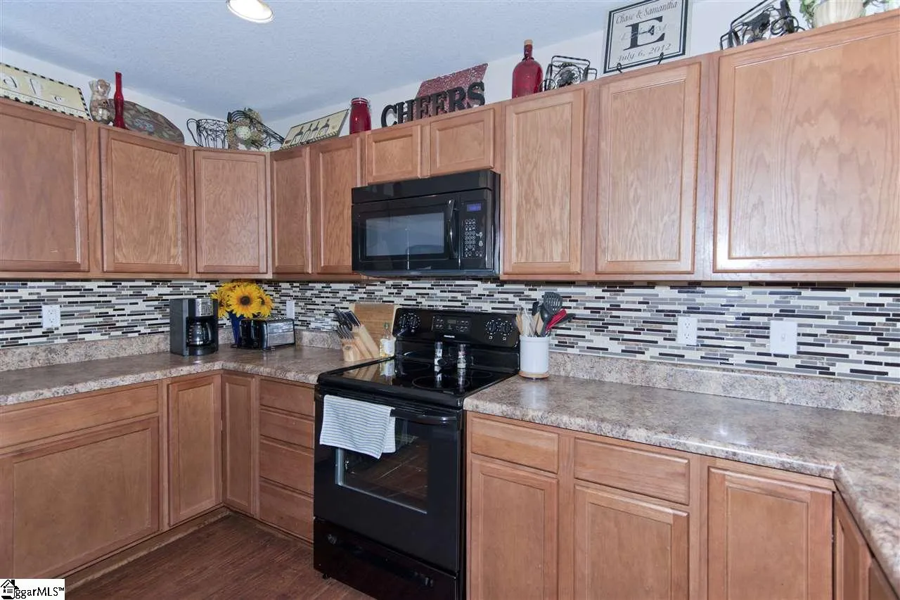 Property image 3 at 117 care Lane, Greer, SC 29651