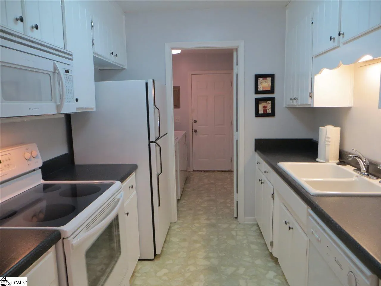 Property image 5 at 7 Oakwood Drive, Greenville, SC 29609