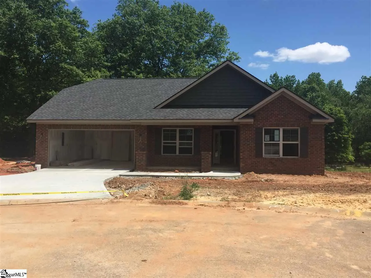 Property image 1 at 826 E Frank Bush Avenue, Inman, SC 28349