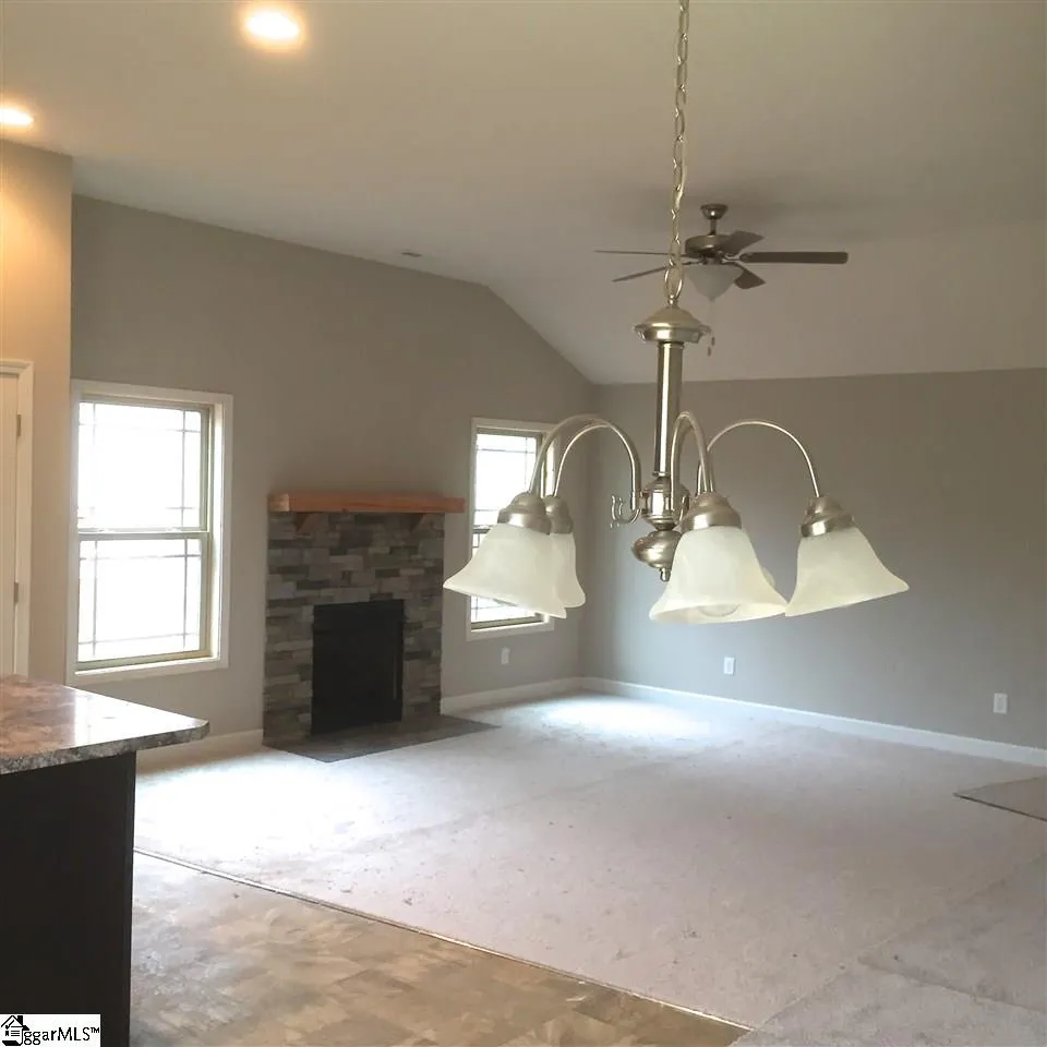 Property image 2 at 128 Bufflehead Circle, Liberty, SC 29657